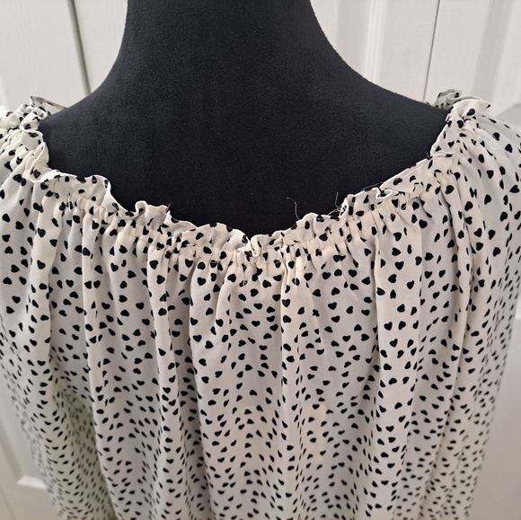 NWT Max Studio Black & White Tie Blouse   Size L - Picture 10 of 10